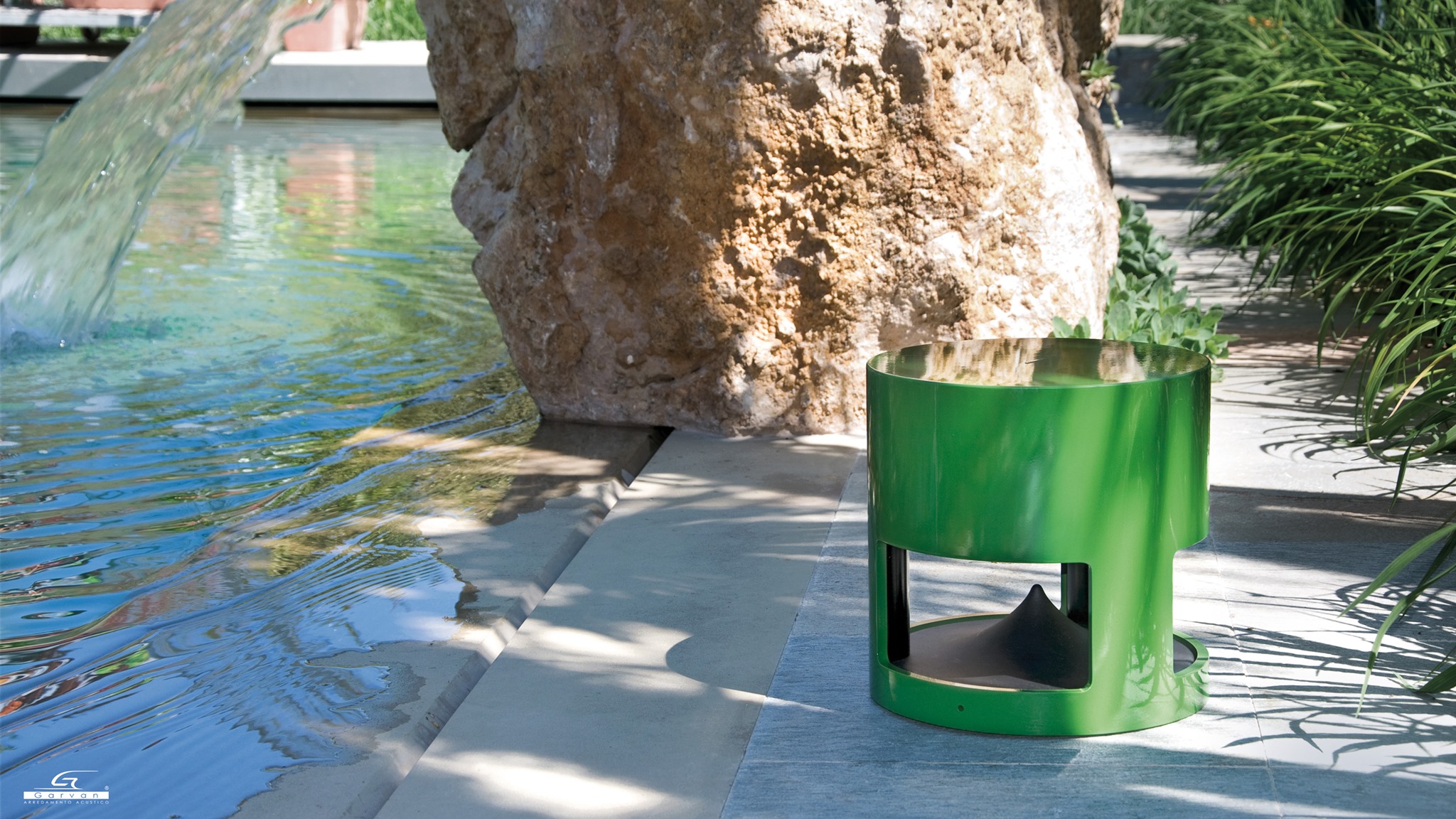 Garvan SN115 outdoor speakers