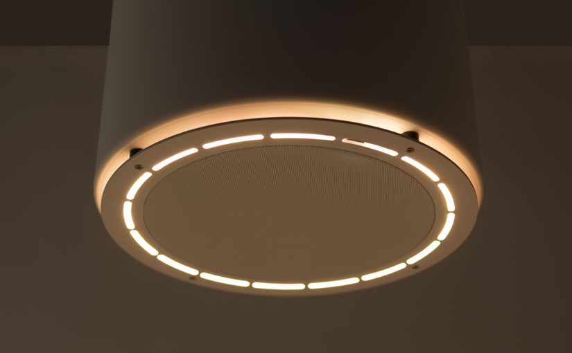 Altavoz suspendido Garvan KN116 con iluminación LED integrada