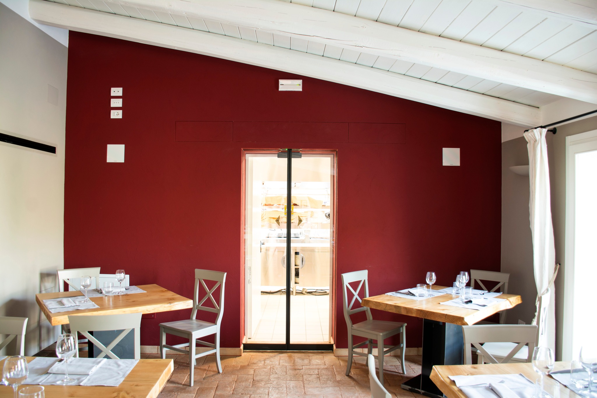 Diffusori a incasso Garvan per ristoranti e bar