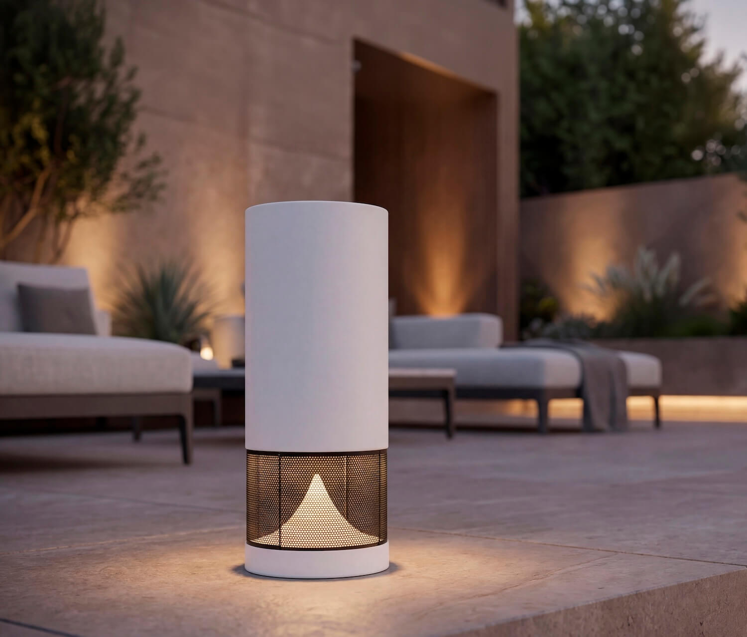 SN220 outdoor speaker with integrated LED light