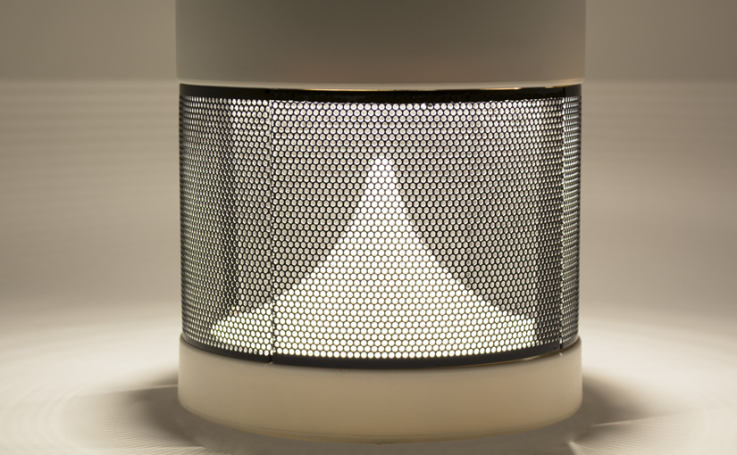 Dettaglio del diffusore da giardino SN116 con illuminazione LED opzionale