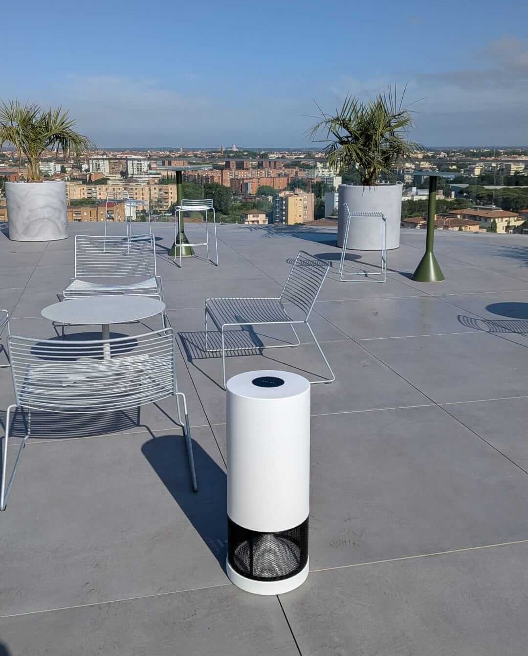 Garvan SN120 Outdoor-Lautsprecher auf der Panoramaterrasse des Torre Nord in Pisa